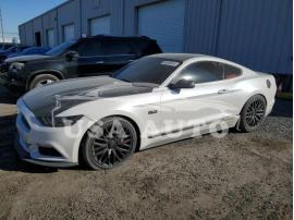 FORD MUSTANG GT 2017