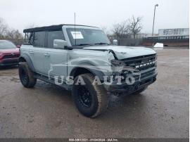 FORD BRONCO OUTER BANKS 2021