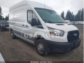FORD TRANSIT T-250 2023