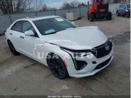 CADILLAC CT4 SPORT 2021