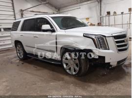 CADILLAC ESCALADE LUXURY COLLECTION 2016