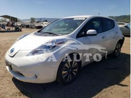 NISSAN LEAF S 2013
