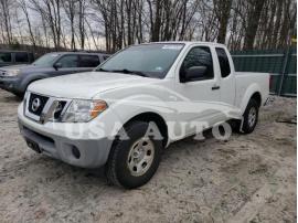 NISSAN FRONTIER S 2013