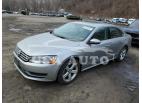 VOLKSWAGEN PASSAT SE 2012