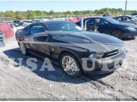FORD MUSTANG V6 2012