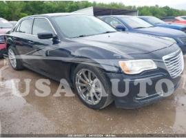 CHRYSLER 300 2012