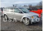 CHRYSLER TOWN AND COUNTRY TOURING 2016