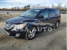 VOLKSWAGEN ROUTAN SE 2011