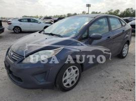 FORD FIESTA S 2013