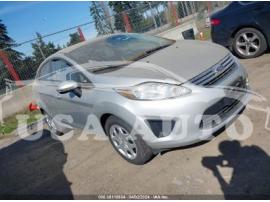 FORD FIESTA SE 2013