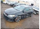 VOLKSWAGEN GOLF GTI 2.0T SE W/PERFORMANCE PACKAGE 4-DOOR 2015