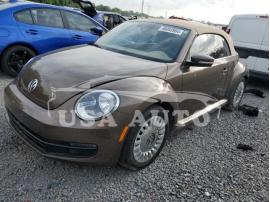 VOLKSWAGEN BEETLE 2014