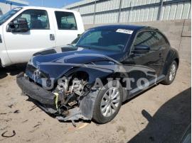 VOLKSWAGEN BEETLE 2014