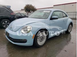 VOLKSWAGEN BEETLE 1.8 2015
