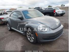VOLKSWAGEN BEETLE 2.5L 2014