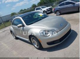 VOLKSWAGEN BEETLE 2.5L 2012