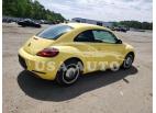 VOLKSWAGEN BEETLE 2012