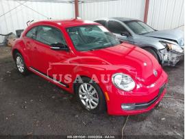 VOLKSWAGEN BEETLE 2.0T TURBO 2012