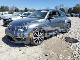 VOLKSWAGEN BEETLE TUR 2013