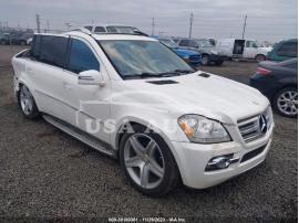 MERCEDES-BENZ GL-CLASS GL 550 2011