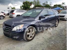 MERCEDES-BENZ R-CLASS R 350 BLUE 2011