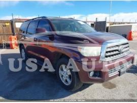 TOYOTA SEQUOIA SR5 2010