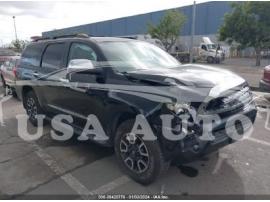 TOYOTA SEQUOIA LIMITED 5.7L V8 2015