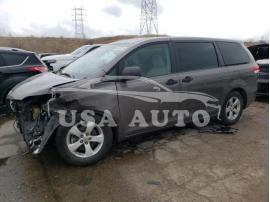 TOYOTA SIENNA BAS 2011