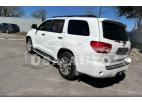 TOYOTA SEQUOIA LI 2010