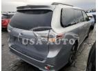 TOYOTA SIENNA SE 2017