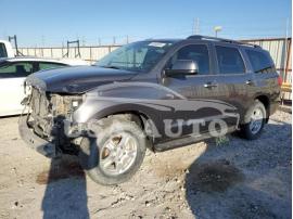 TOYOTA SEQUOIA SR 2014