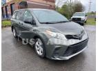 TOYOTA SIENNA L 2018