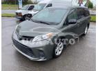 TOYOTA SIENNA L 2018