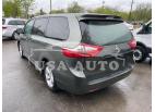 TOYOTA SIENNA L 2018