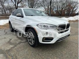 BMW X6 XDRIVE3 2016