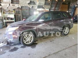 KIA SORENTO LX 2015
