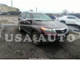 KIA SORENTO LX 2012