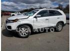 KIA SORENTO LX 2013