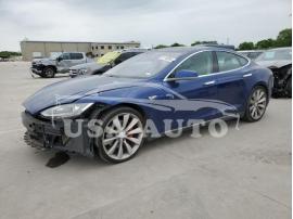 TESLA MODEL S 2015
