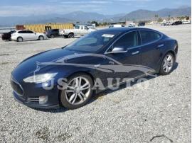 TESLA MODEL S 85 2015