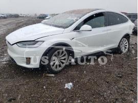 TESLA MODEL X 2020