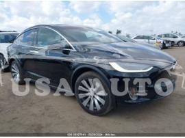 TESLA MODEL X 2020