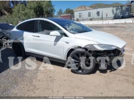 TESLA MODEL X 2020