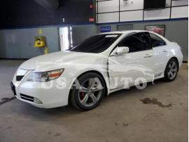 ACURA RL 2010