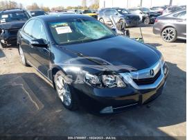 ACURA RL TECH PKG/TECH/CMBS 2010