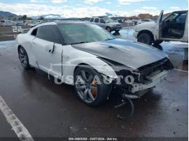 NISSAN GT-R PREMIUM 2009