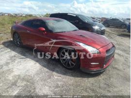 NISSAN GT-R PREMIUM 2015