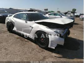 NISSAN GT-R PREMIUM 2012