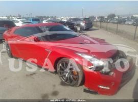 NISSAN GT-R PREMIUM/BLACK 2015