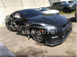 NISSAN GT-R PREMIUM 2013